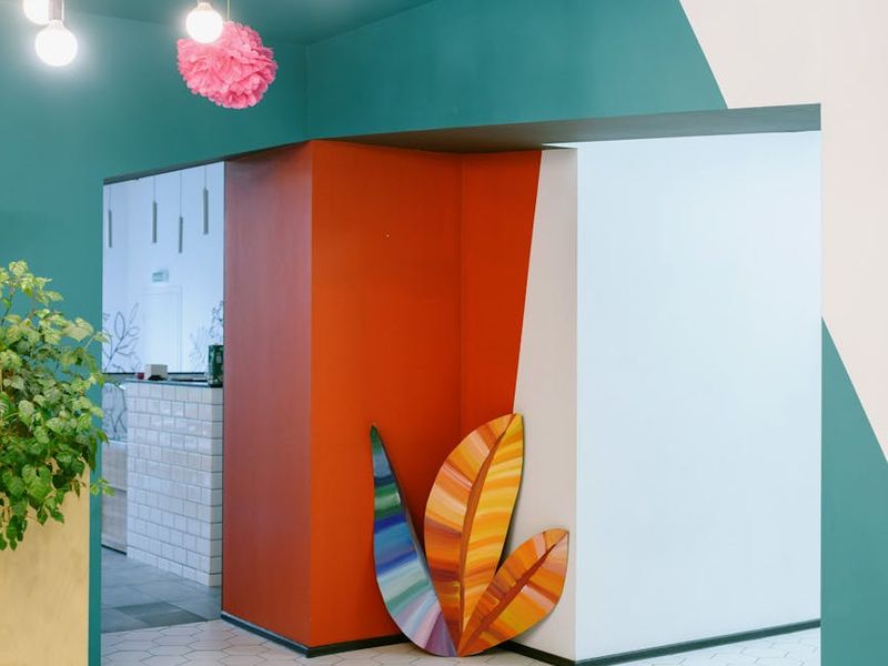 Person practicing focus in a brightly lit room.